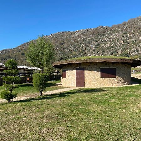 Casa Rural La Dehesa Cilleros 外观 照片