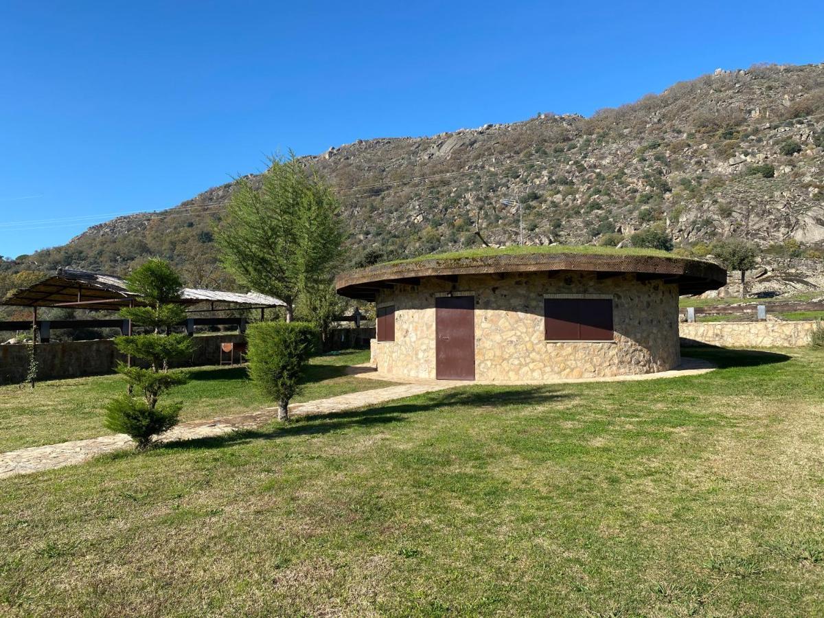 Casa Rural La Dehesa Cilleros 外观 照片