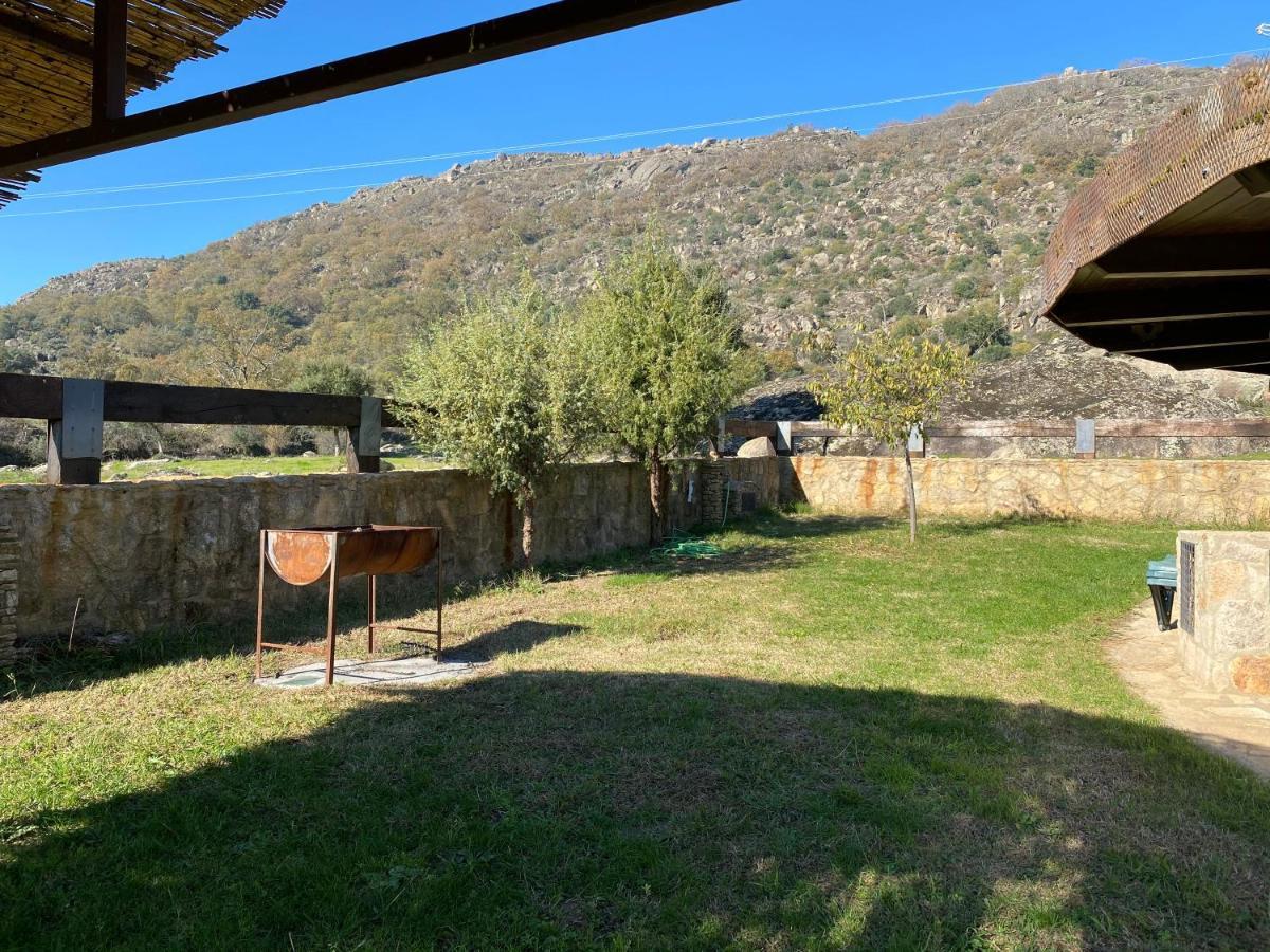 Casa Rural La Dehesa Cilleros 外观 照片