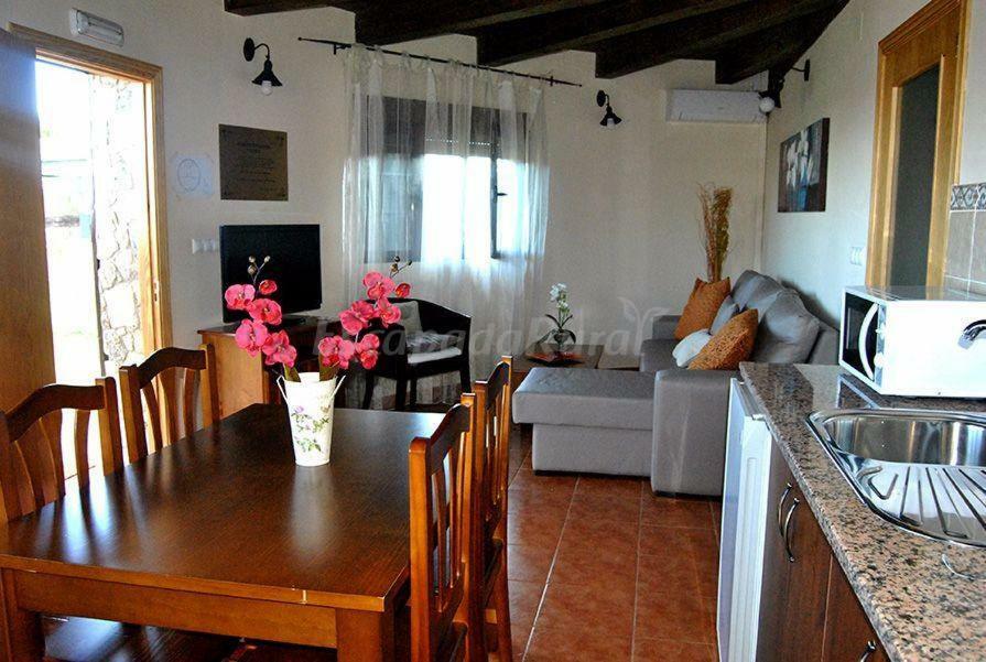 Casa Rural La Dehesa Cilleros 外观 照片